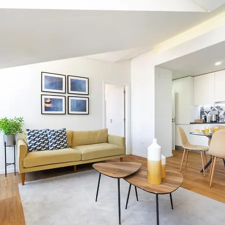 Whome Alcântara Premium Lisboa